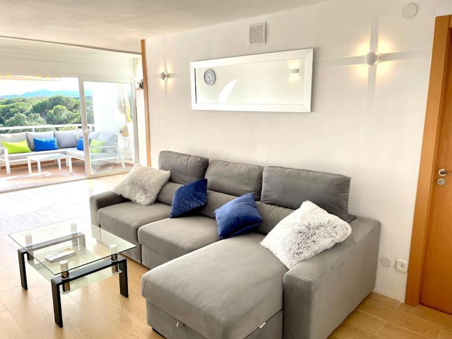 Modern Penthouse With Big Terrace Apartment Platja d'Aro Bagian luar foto